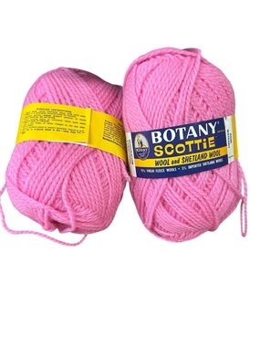 Botany Scottie Pink Wool & Shetland Wool Yarn - Bright Pink
